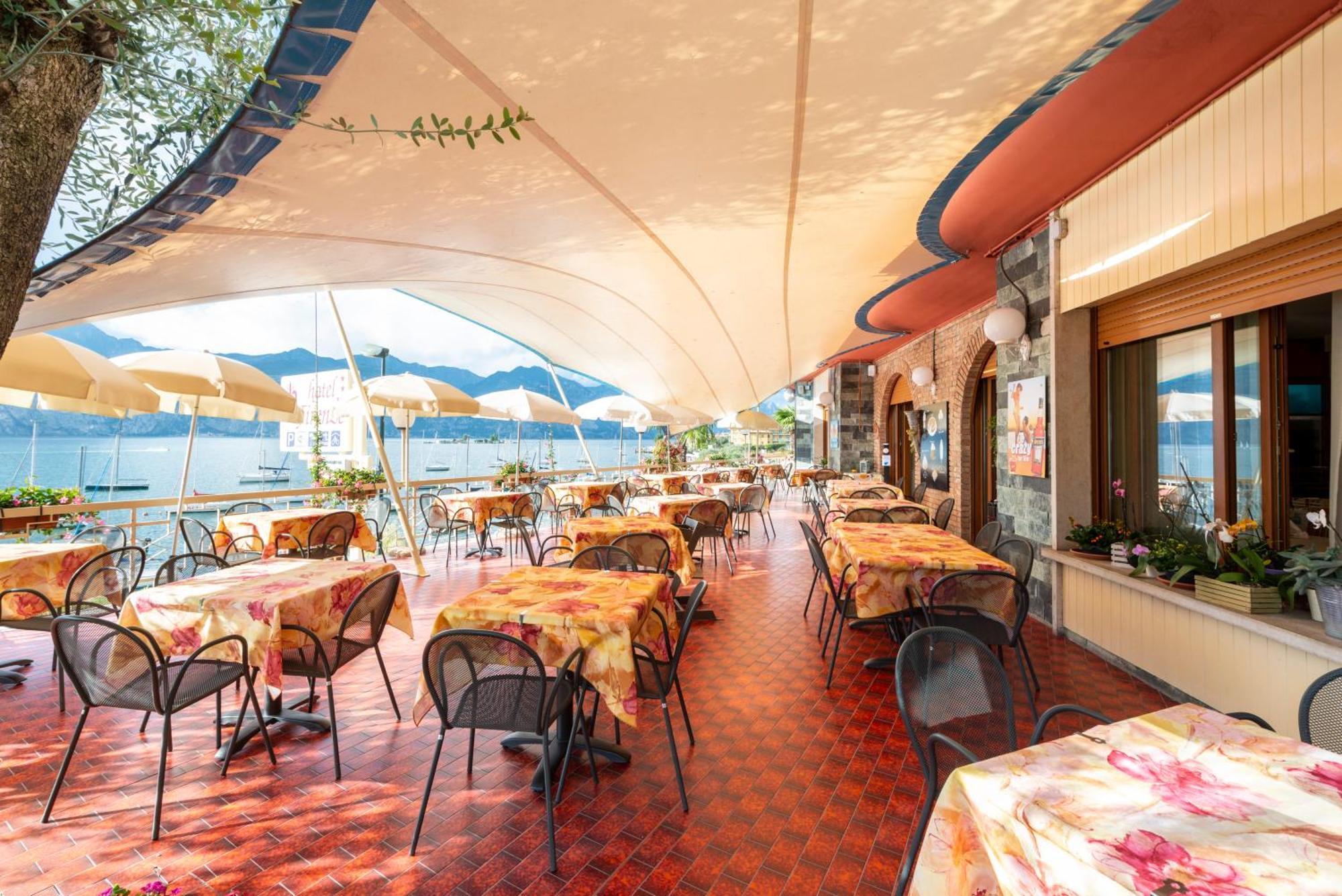 Hotel Firenze 3 Stelle Superior Brenzone sul Garda Buitenkant foto
